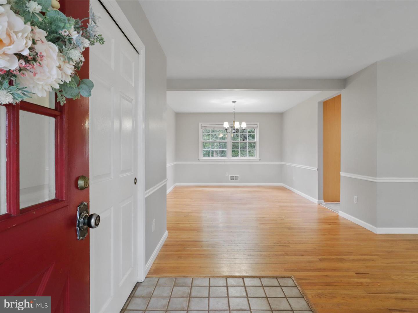 9756 MOOR GREEN DR, MANASSAS, Virginia 20112, 4 Bedrooms Bedrooms, 12 Rooms Rooms,3 BathroomsBathrooms,Residential,For sale,9756 MOOR GREEN DR,VAPW2103914 MLS # VAPW2103914