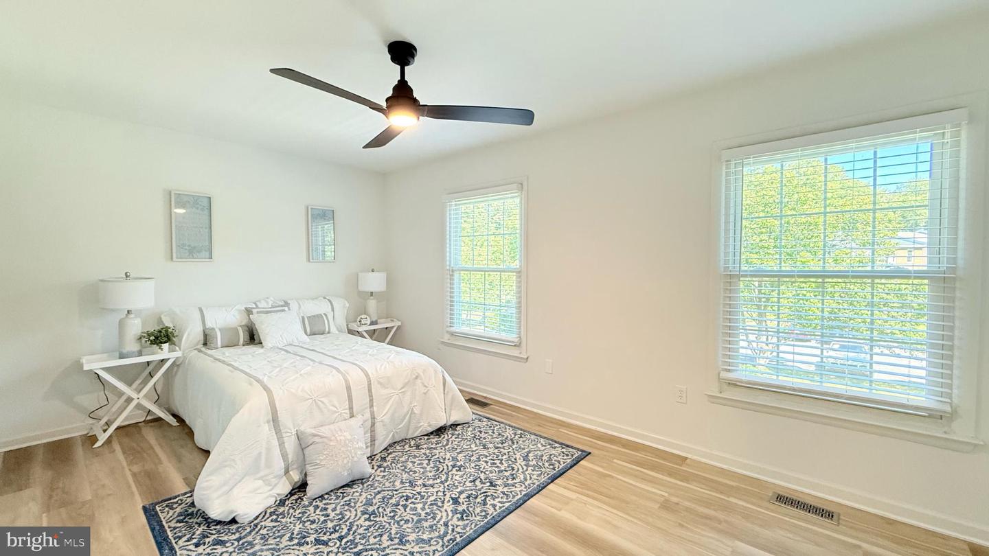 6469 ROCKSHIRE CT, ALEXANDRIA, Virginia 22315, 3 Bedrooms Bedrooms, 11 Rooms Rooms,2 BathroomsBathrooms,Residential,For sale,6469 ROCKSHIRE CT,VAFX2267026 MLS # VAFX2267026