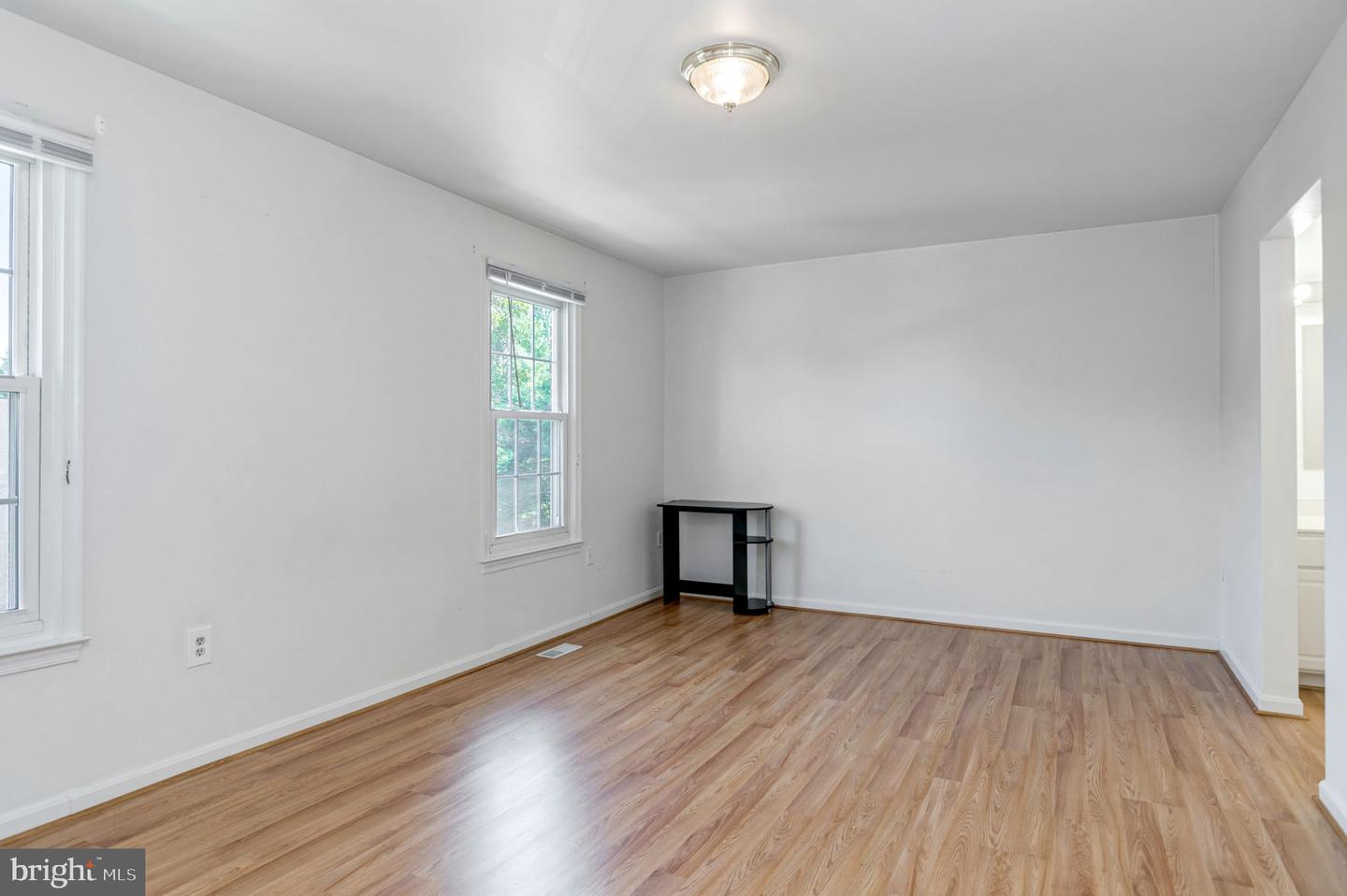 10444 MALONE CT, FAIRFAX, Virginia 22032, 4 Bedrooms Bedrooms, ,2 BathroomsBathrooms,Residential,For sale,10444 MALONE CT,VAFX2267050 MLS # VAFX2267050