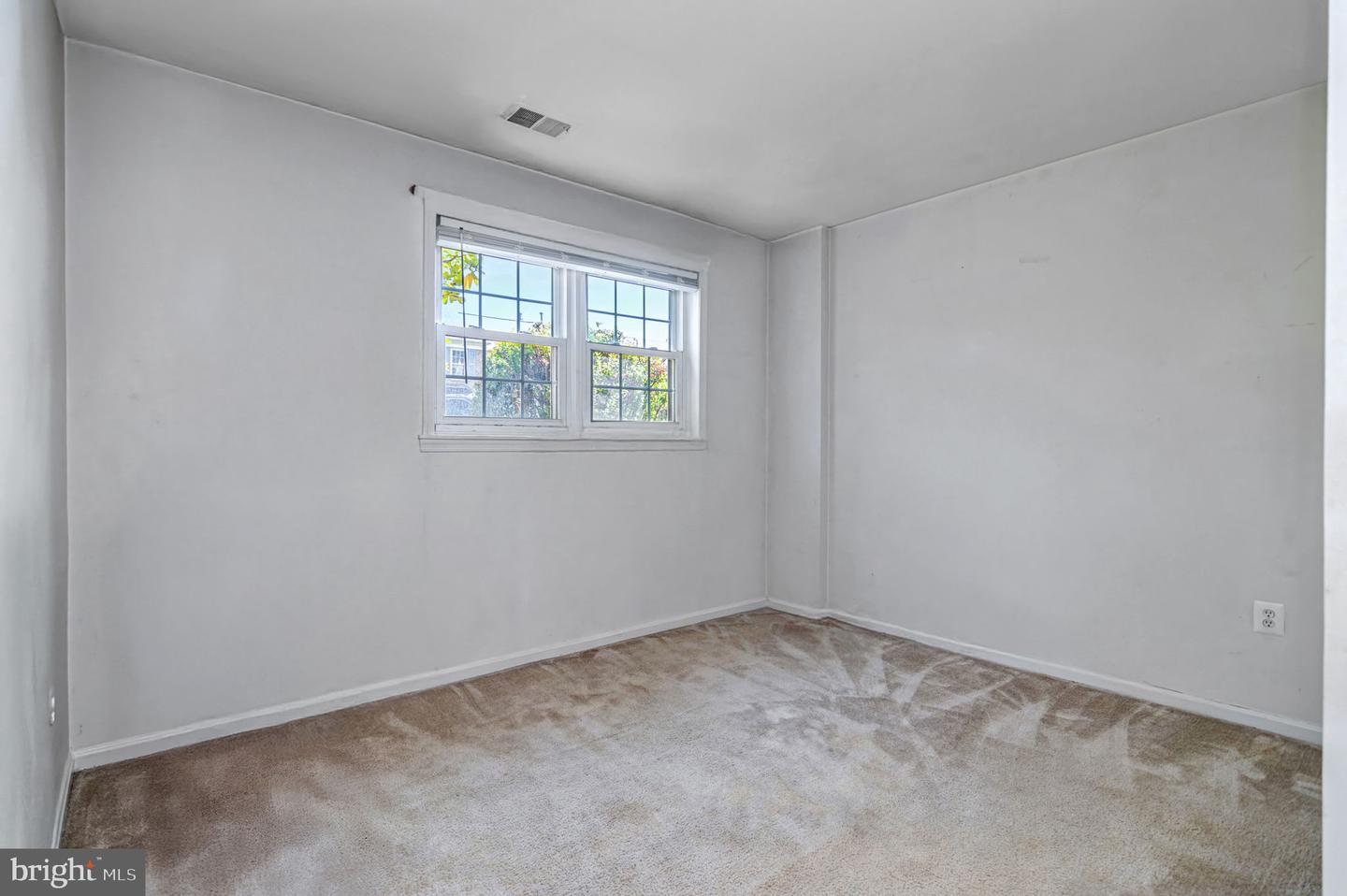 10444 MALONE CT, FAIRFAX, Virginia 22032, 4 Bedrooms Bedrooms, ,2 BathroomsBathrooms,Residential,For sale,10444 MALONE CT,VAFX2267050 MLS # VAFX2267050