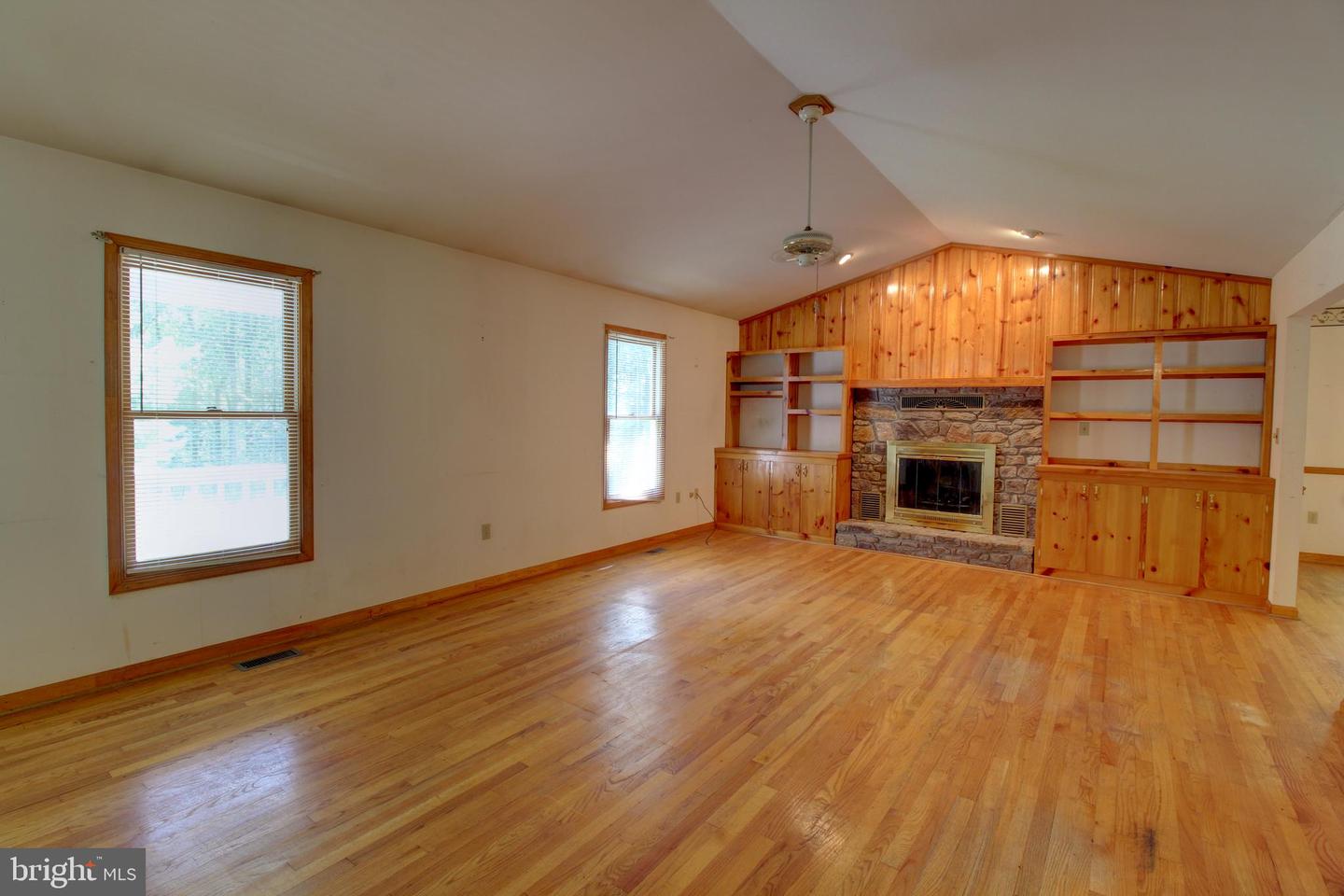 669 GID BROWN HOLLOW RD, WASHINGTON, Virginia 22747, 3 Bedrooms Bedrooms, ,2 BathroomsBathrooms,Residential,For sale,669 GID BROWN HOLLOW RD,VARP2002262 MLS # VARP2002262