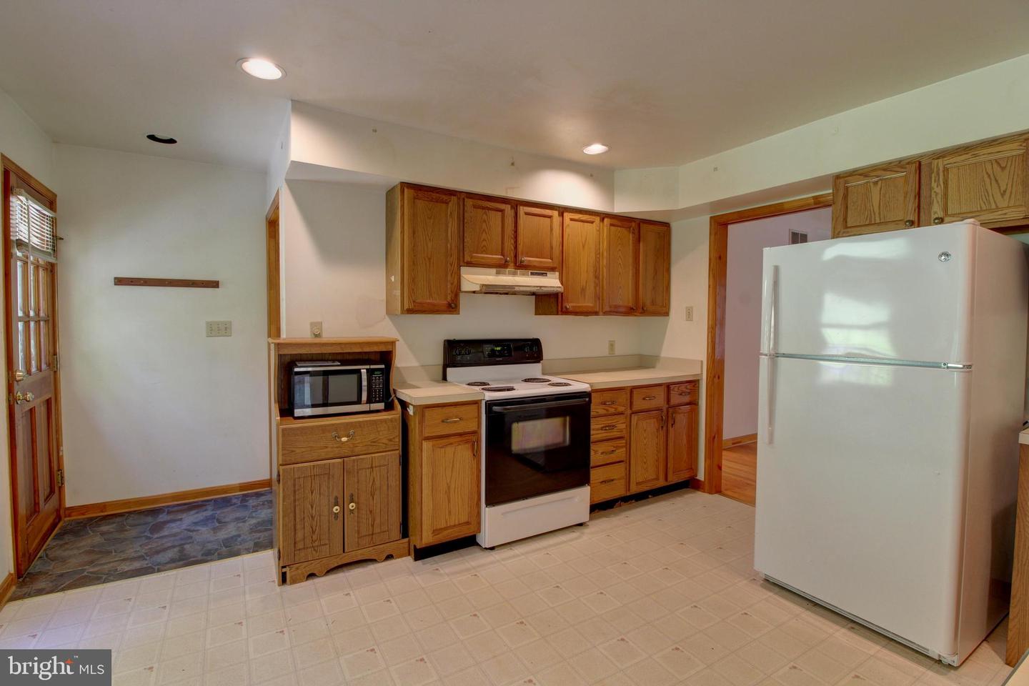 669 GID BROWN HOLLOW RD, WASHINGTON, Virginia 22747, 3 Bedrooms Bedrooms, ,2 BathroomsBathrooms,Residential,For sale,669 GID BROWN HOLLOW RD,VARP2002262 MLS # VARP2002262