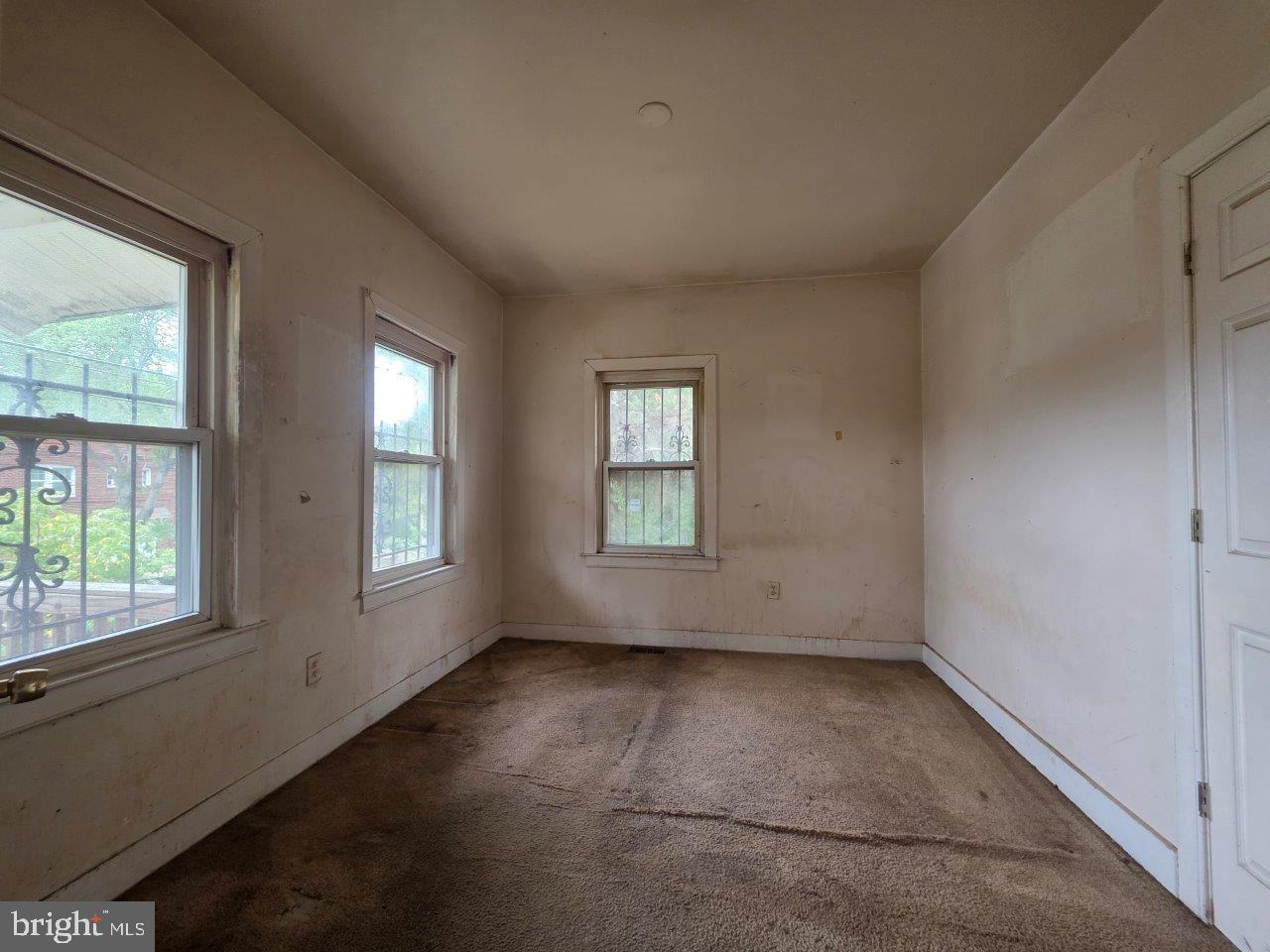 4511 EADS ST NE, WASHINGTON, District Of Columbia 20019, 2 Bedrooms Bedrooms, ,1 BathroomBathrooms,Residential,For sale,4511 EADS ST NE,DCDC2222128 MLS # DCDC2222128