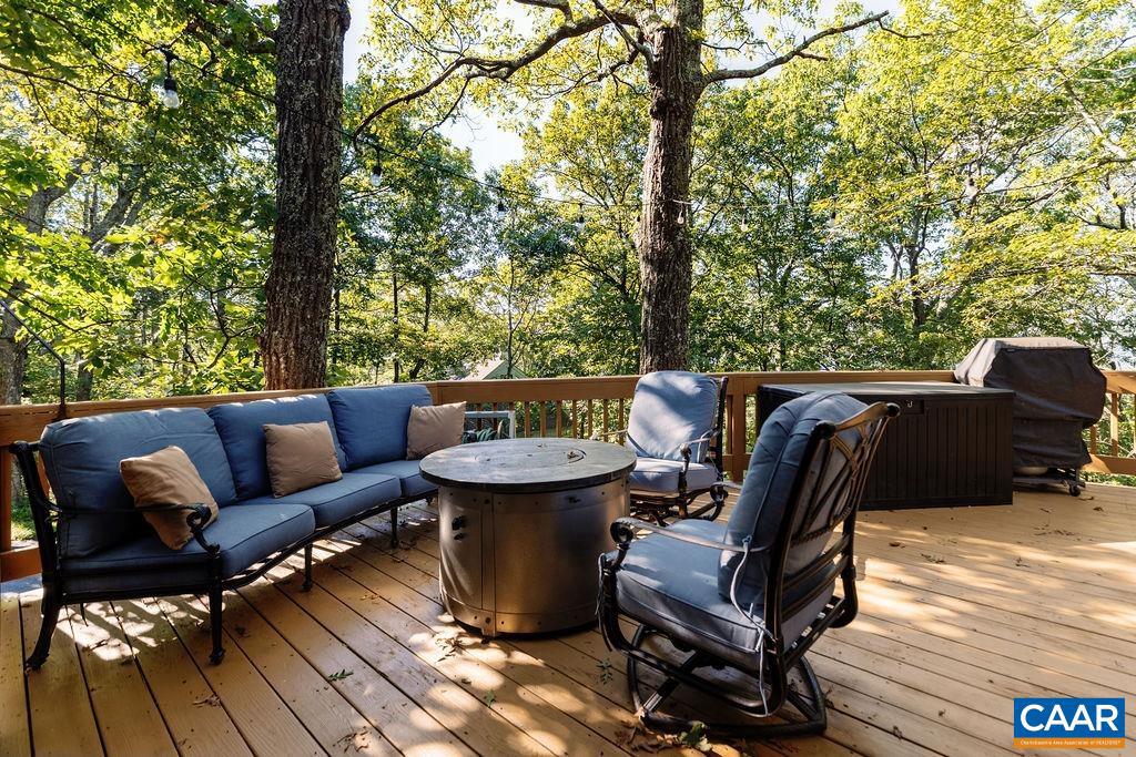 15 SHAGBARK LN, WINTERGREEN RESORT, Virginia 22967, 3 Bedrooms Bedrooms, ,2 BathroomsBathrooms,Residential,For sale,15 SHAGBARK LN,668912 MLS # 668912