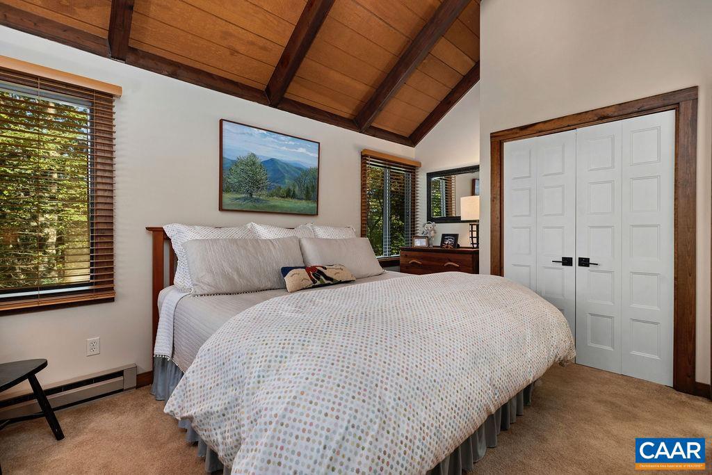 15 SHAGBARK LN, WINTERGREEN RESORT, Virginia 22967, 3 Bedrooms Bedrooms, ,2 BathroomsBathrooms,Residential,For sale,15 SHAGBARK LN,668912 MLS # 668912