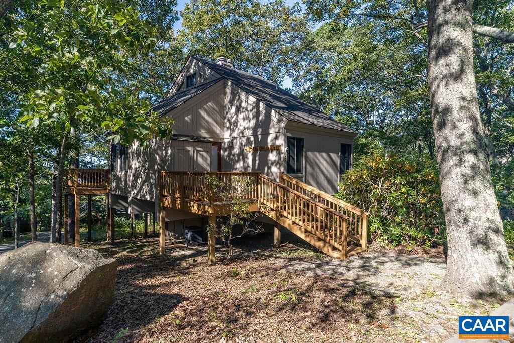 15 SHAGBARK LN, WINTERGREEN RESORT, Virginia 22967, 3 Bedrooms Bedrooms, ,2 BathroomsBathrooms,Residential,For sale,15 SHAGBARK LN,668912 MLS # 668912