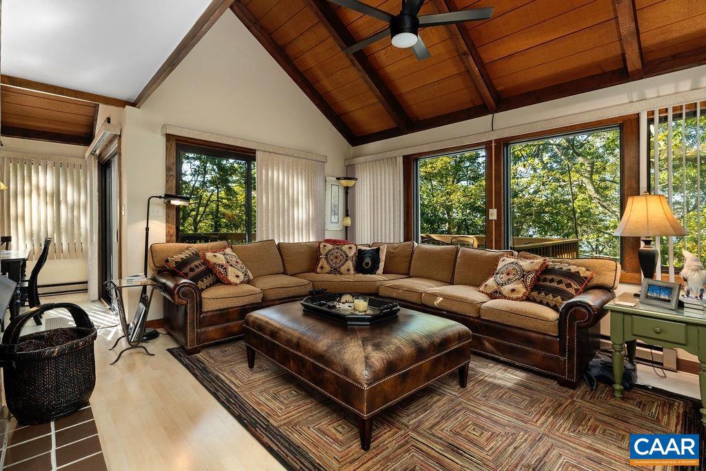 15 SHAGBARK LN, WINTERGREEN RESORT, Virginia 22967, 3 Bedrooms Bedrooms, ,2 BathroomsBathrooms,Residential,For sale,15 SHAGBARK LN,668912 MLS # 668912