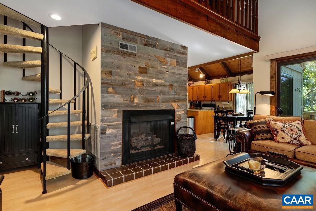 15 SHAGBARK LN, WINTERGREEN RESORT, Virginia 22967, 3 Bedrooms Bedrooms, ,2 BathroomsBathrooms,Residential,For sale,15 SHAGBARK LN,668912 MLS # 668912