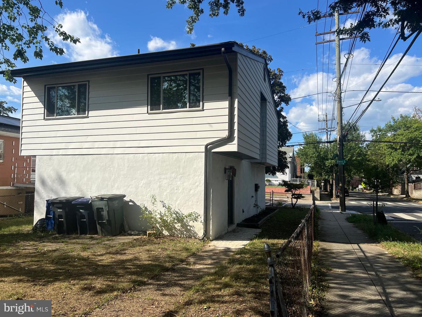 5231 BASS PL SE, WASHINGTON, District Of Columbia 20019, 4 Bedrooms Bedrooms, 9 Rooms Rooms,2 BathroomsBathrooms,Residential,For sale,5231 BASS PL SE,DCDC2222148 MLS # DCDC2222148