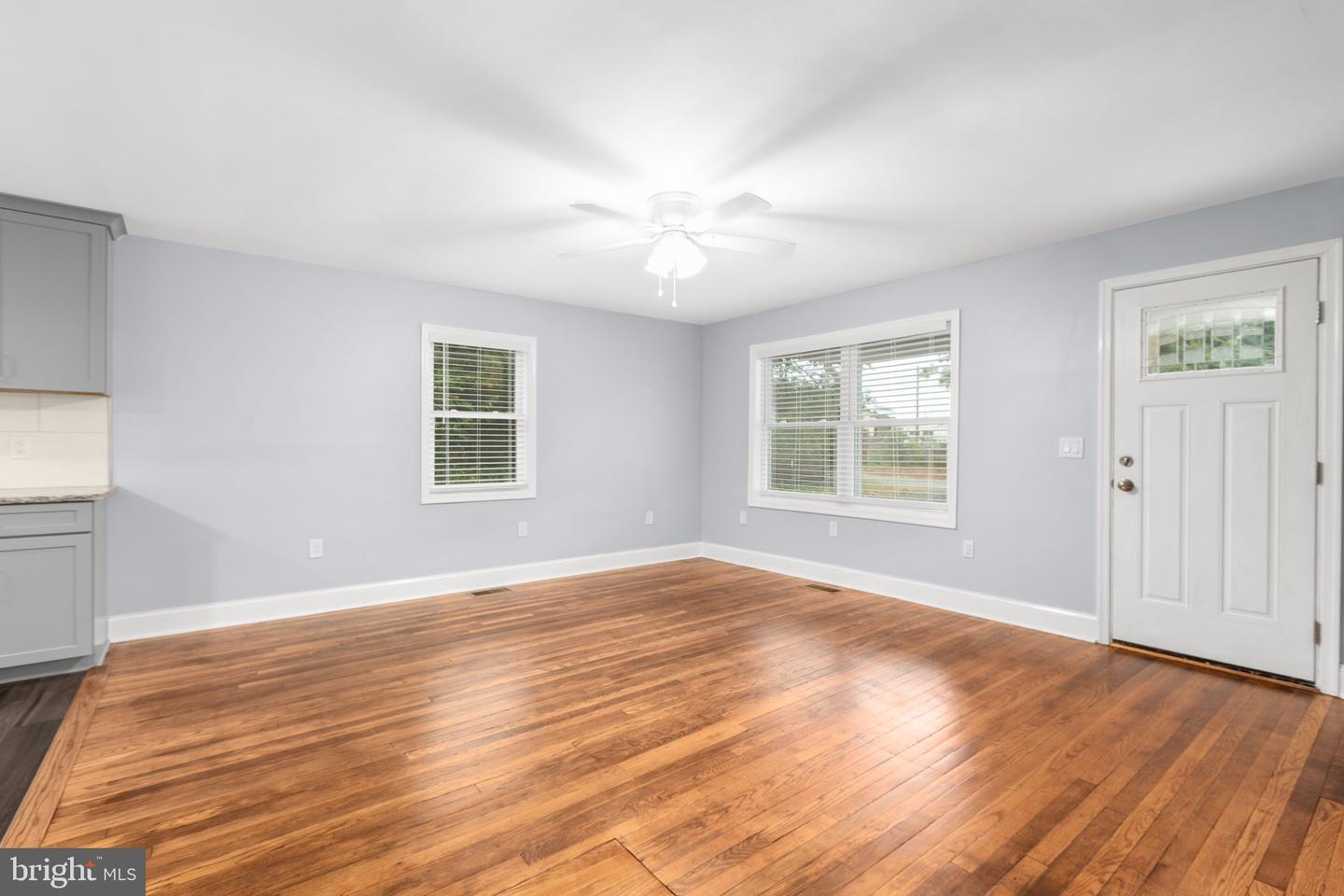 16 ENOLA RD, FREDERICKSBURG, Virginia 22405, 2 Bedrooms Bedrooms, 7 Rooms Rooms,1 BathroomBathrooms,Residential,For sale,16 ENOLA RD,VAST2042662 MLS # VAST2042662
