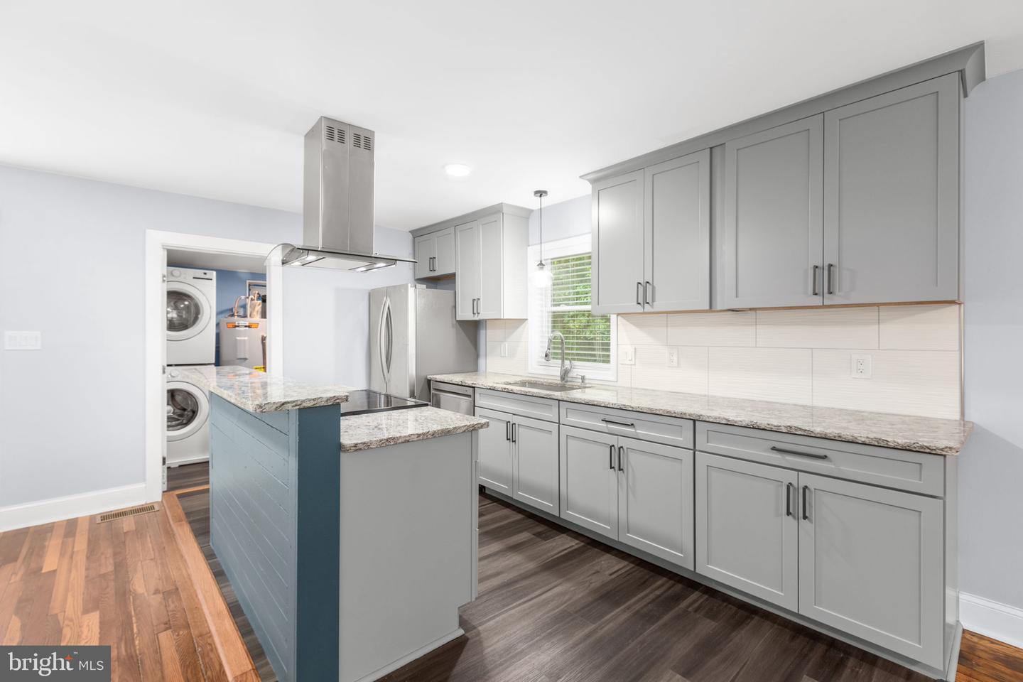 16 ENOLA RD, FREDERICKSBURG, Virginia 22405, 2 Bedrooms Bedrooms, 7 Rooms Rooms,1 BathroomBathrooms,Residential,For sale,16 ENOLA RD,VAST2042662 MLS # VAST2042662