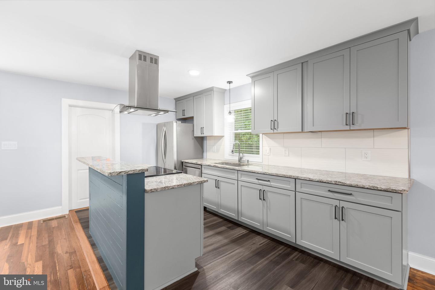 16 ENOLA RD, FREDERICKSBURG, Virginia 22405, 2 Bedrooms Bedrooms, 7 Rooms Rooms,1 BathroomBathrooms,Residential,For sale,16 ENOLA RD,VAST2042662 MLS # VAST2042662