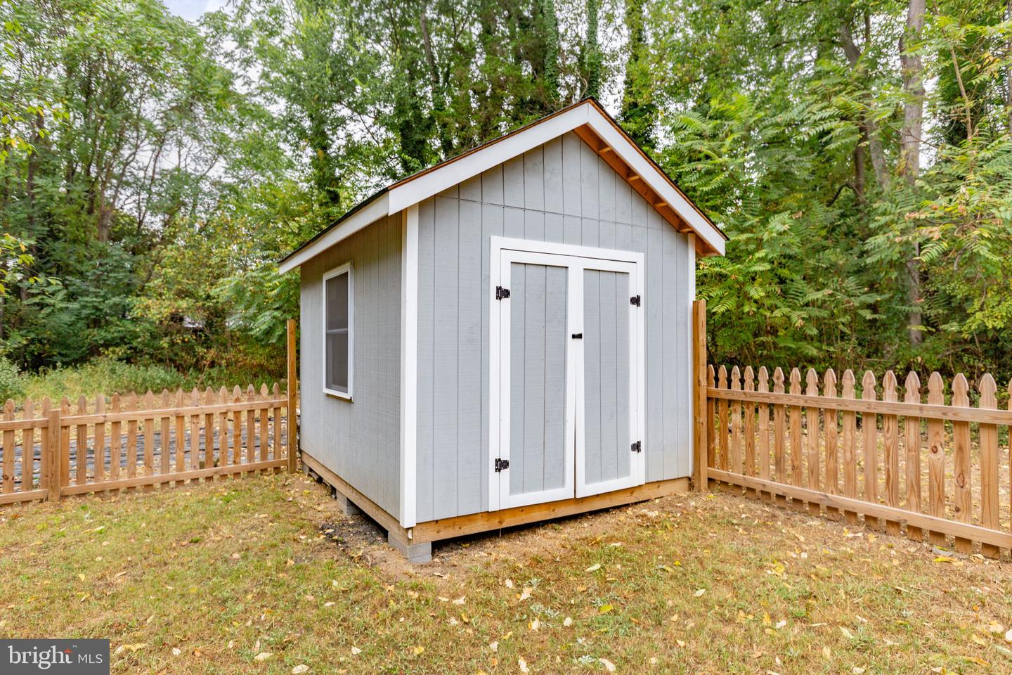 16 ENOLA RD, FREDERICKSBURG, Virginia 22405, 2 Bedrooms Bedrooms, 7 Rooms Rooms,1 BathroomBathrooms,Residential,For sale,16 ENOLA RD,VAST2042662 MLS # VAST2042662