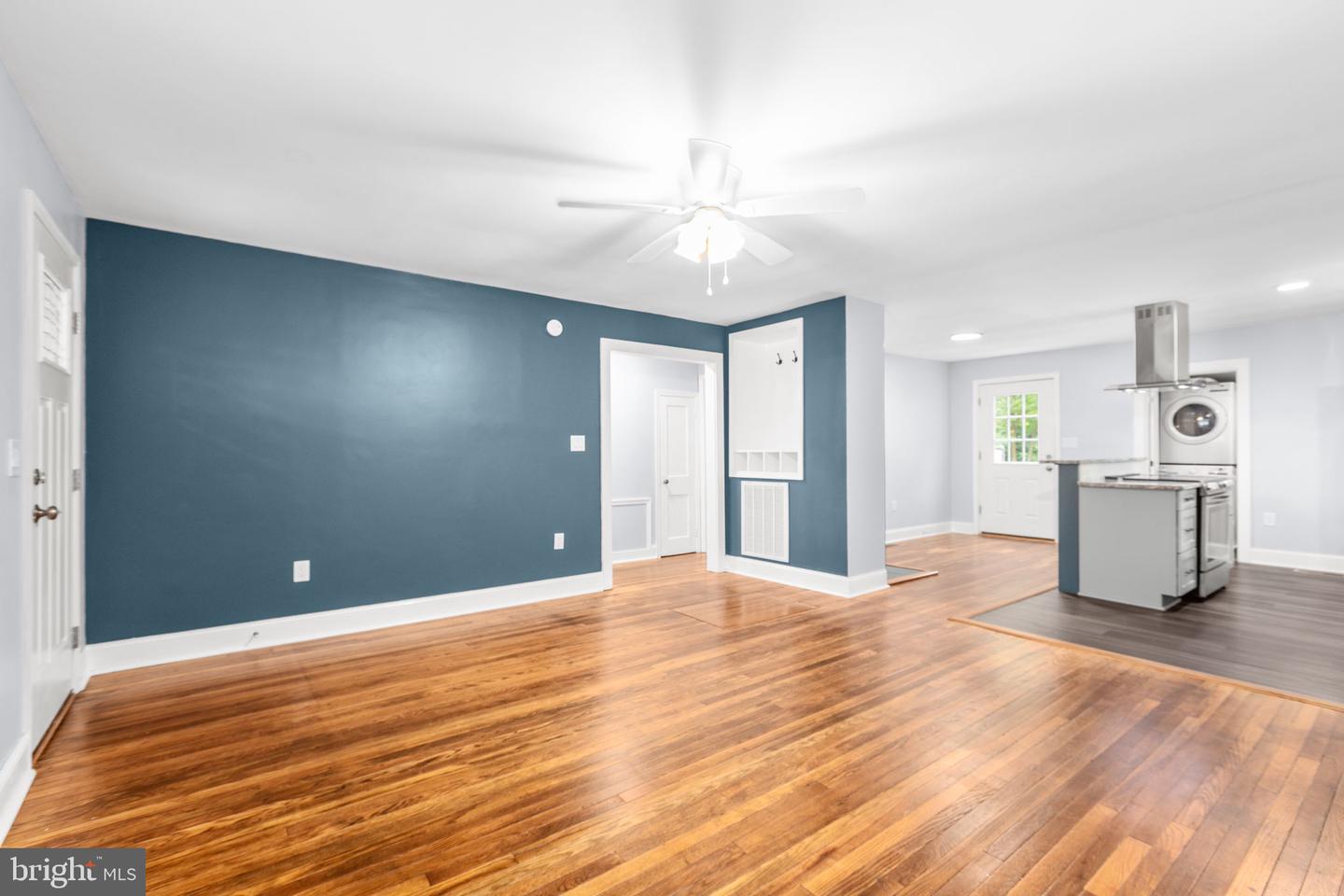 16 ENOLA RD, FREDERICKSBURG, Virginia 22405, 2 Bedrooms Bedrooms, 7 Rooms Rooms,1 BathroomBathrooms,Residential,For sale,16 ENOLA RD,VAST2042662 MLS # VAST2042662