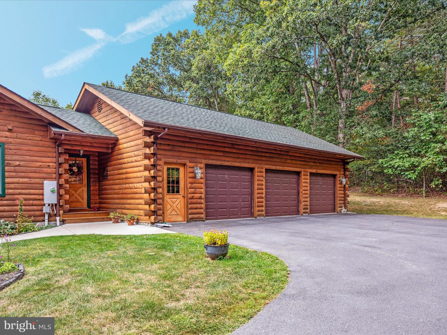 2321 CEDAR GROVE RD, WINCHESTER, Virginia 22603, 4 Bedrooms Bedrooms, ,3 BathroomsBathrooms,Residential,For sale,2321 CEDAR GROVE RD,VAFV2036792 MLS # VAFV2036792