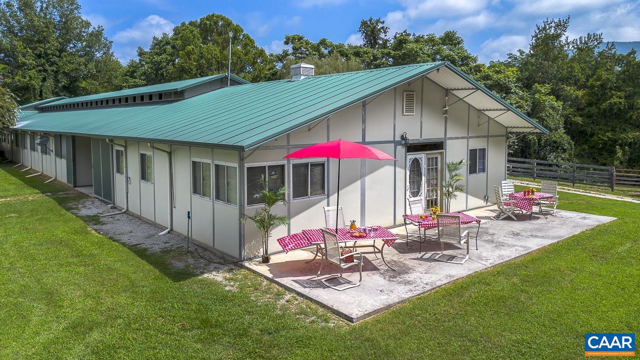 9195 SPRINGWOOD RD, BUCHANAN, Virginia 24066, 2 Bedrooms Bedrooms, ,1 BathroomBathrooms,Residential,For sale,9195 SPRINGWOOD RD,668924 MLS # 668924