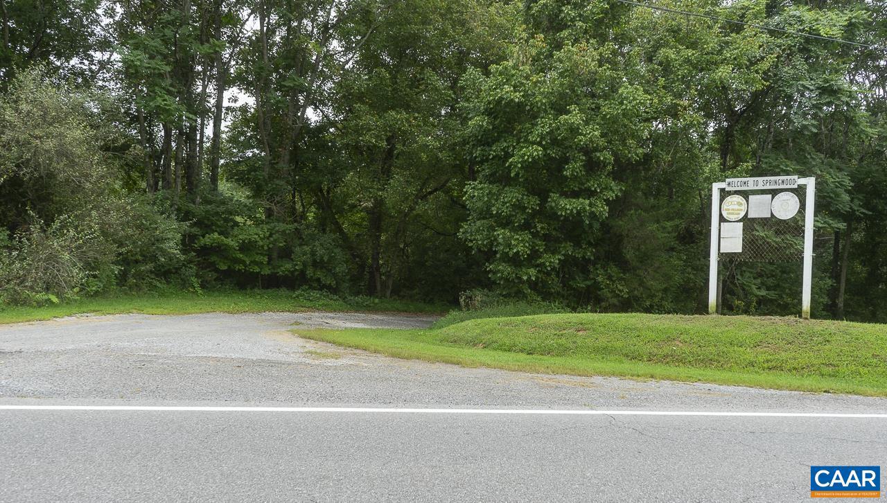 9195 SPRINGWOOD RD, BUCHANAN, Virginia 24066, 2 Bedrooms Bedrooms, ,1 BathroomBathrooms,Residential,For sale,9195 SPRINGWOOD RD,668924 MLS # 668924