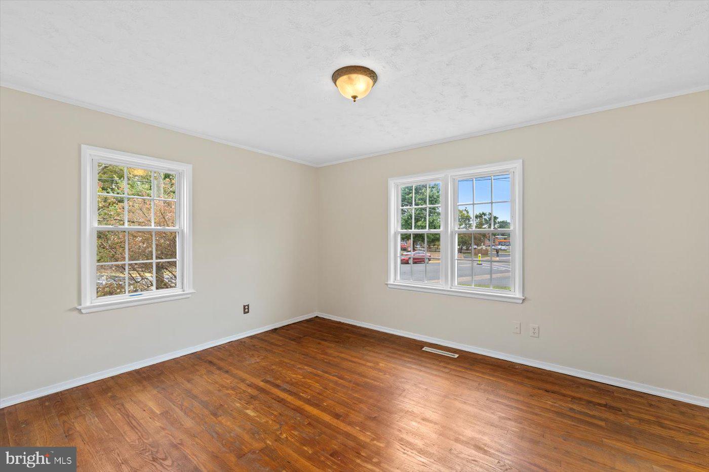 391 PIEDMONT ST, ORANGE, Virginia 22960, 3 Bedrooms Bedrooms, ,1 BathroomBathrooms,Residential,For sale,391 PIEDMONT ST,VAOR2012268 MLS # VAOR2012268