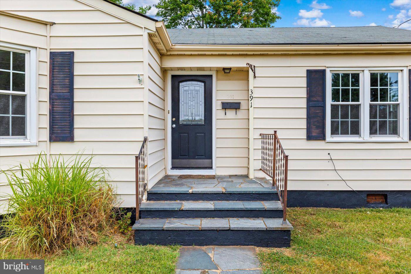 391 PIEDMONT ST, ORANGE, Virginia 22960, 3 Bedrooms Bedrooms, ,1 BathroomBathrooms,Residential,For sale,391 PIEDMONT ST,VAOR2012268 MLS # VAOR2012268