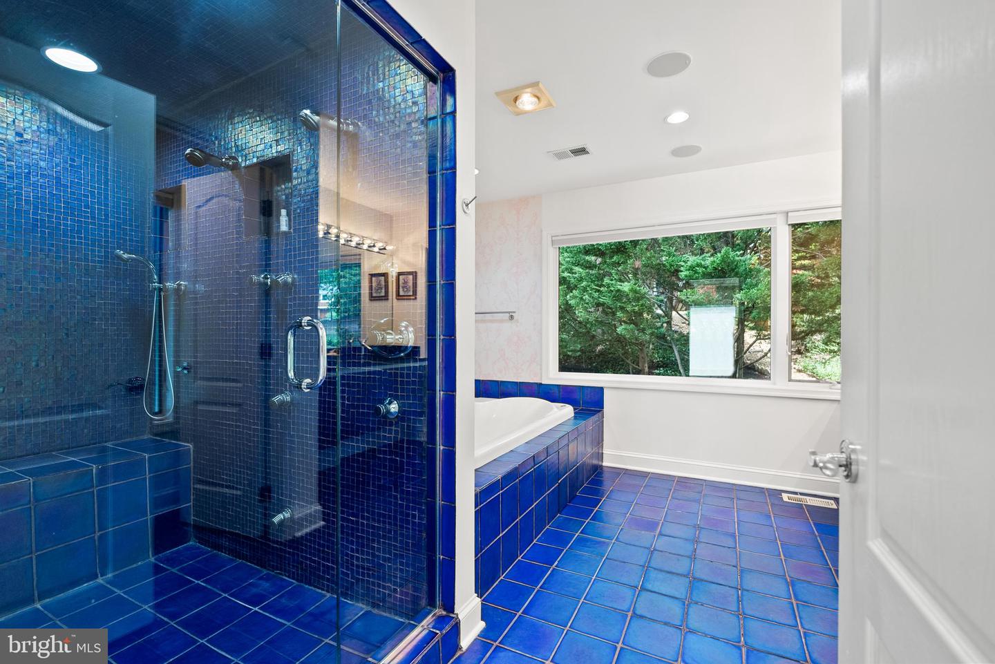 6106 BEACHWAY DR, FALLS CHURCH, Virginia 22041, 3 Bedrooms Bedrooms, ,3 BathroomsBathrooms,Residential,For sale,6106 BEACHWAY DR,VAFX2267146 MLS # VAFX2267146
