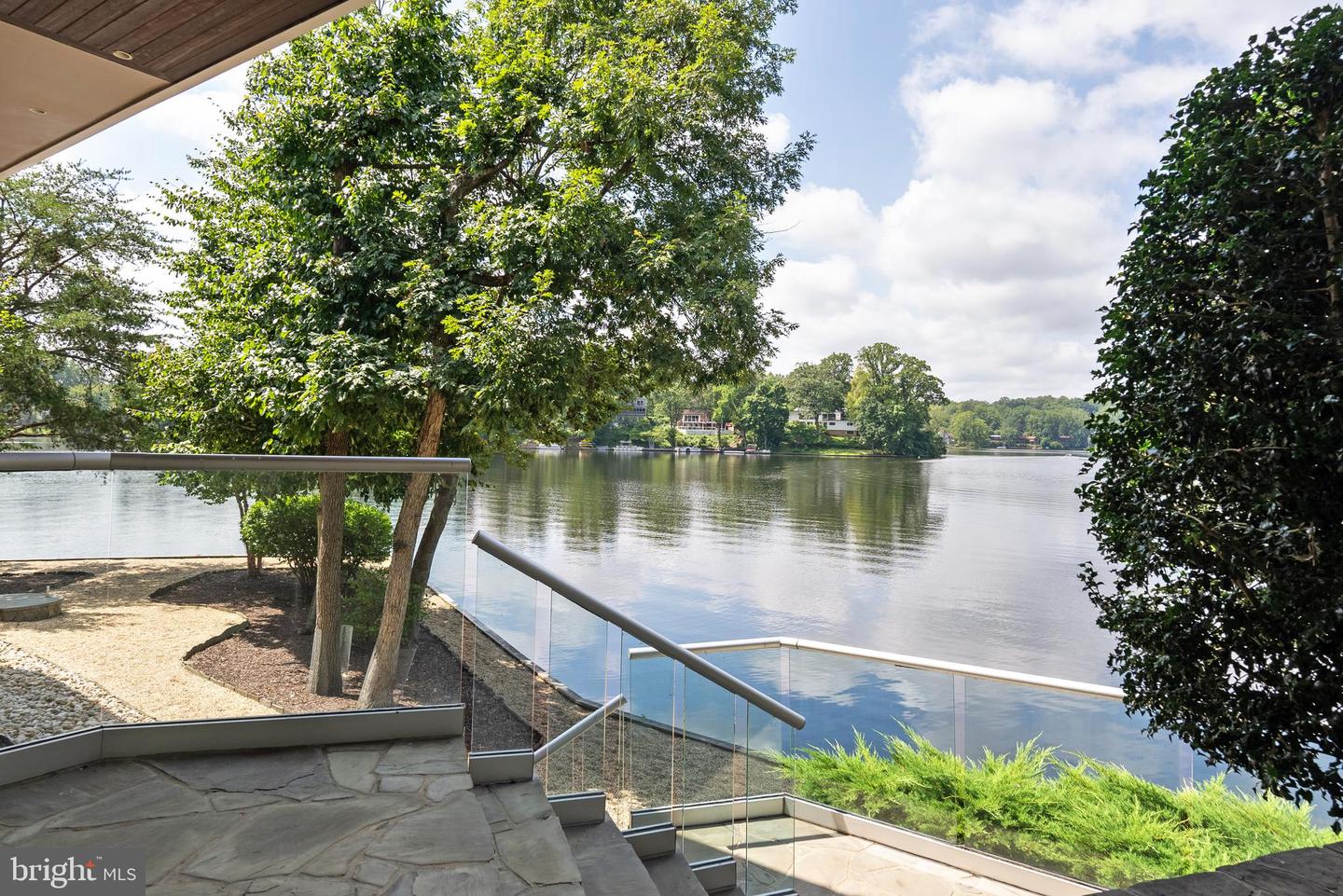 6106 BEACHWAY DR, FALLS CHURCH, Virginia 22041, 3 Bedrooms Bedrooms, ,3 BathroomsBathrooms,Residential,For sale,6106 BEACHWAY DR,VAFX2267146 MLS # VAFX2267146