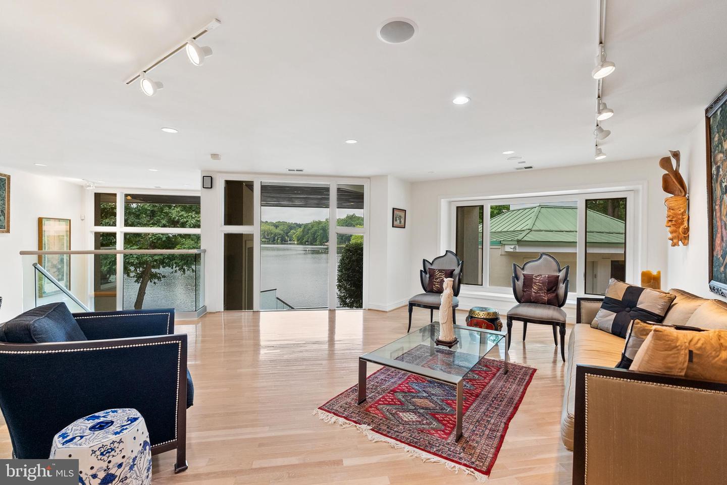 6106 BEACHWAY DR, FALLS CHURCH, Virginia 22041, 3 Bedrooms Bedrooms, ,3 BathroomsBathrooms,Residential,For sale,6106 BEACHWAY DR,VAFX2267146 MLS # VAFX2267146