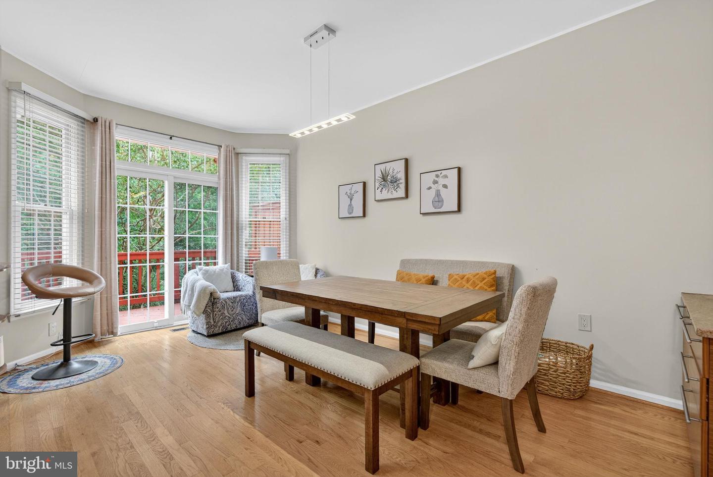 1316 PARK GARDEN LN, RESTON, Virginia 20194, 3 Bedrooms Bedrooms, 14 Rooms Rooms,3 BathroomsBathrooms,Residential,For sale,1316 PARK GARDEN LN,VAFX2267154 MLS # VAFX2267154