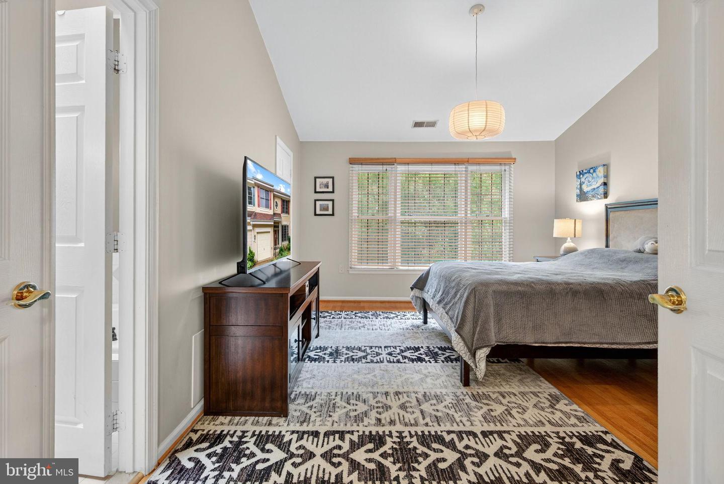 1316 PARK GARDEN LN, RESTON, Virginia 20194, 3 Bedrooms Bedrooms, 14 Rooms Rooms,3 BathroomsBathrooms,Residential,For sale,1316 PARK GARDEN LN,VAFX2267154 MLS # VAFX2267154