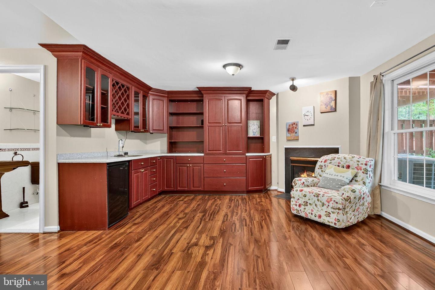 1316 PARK GARDEN LN, RESTON, Virginia 20194, 3 Bedrooms Bedrooms, 14 Rooms Rooms,3 BathroomsBathrooms,Residential,For sale,1316 PARK GARDEN LN,VAFX2267154 MLS # VAFX2267154