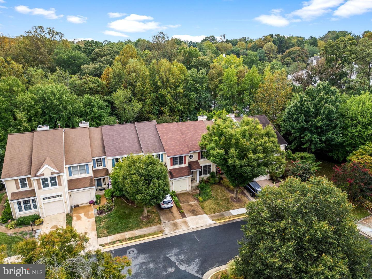 1316 PARK GARDEN LN, RESTON, Virginia 20194, 3 Bedrooms Bedrooms, 14 Rooms Rooms,3 BathroomsBathrooms,Residential,For sale,1316 PARK GARDEN LN,VAFX2267154 MLS # VAFX2267154