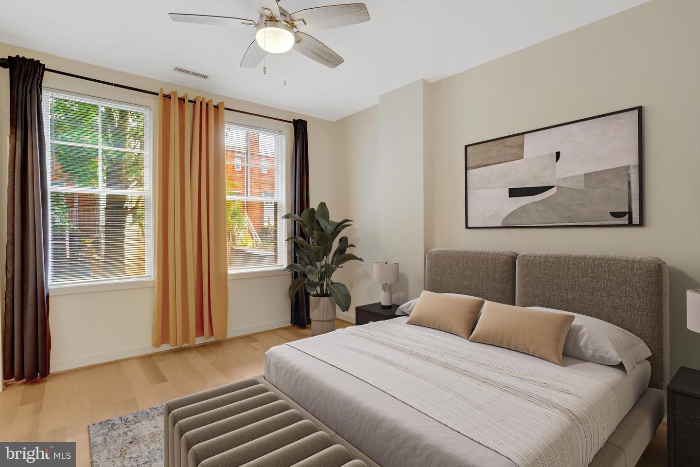 181 E REED AVE #204, ALEXANDRIA, Virginia 22305, 2 Bedrooms Bedrooms, 4 Rooms Rooms,2 BathroomsBathrooms,Residential,For sale,181 E REED AVE #204,VAAX2049640 MLS # VAAX2049640