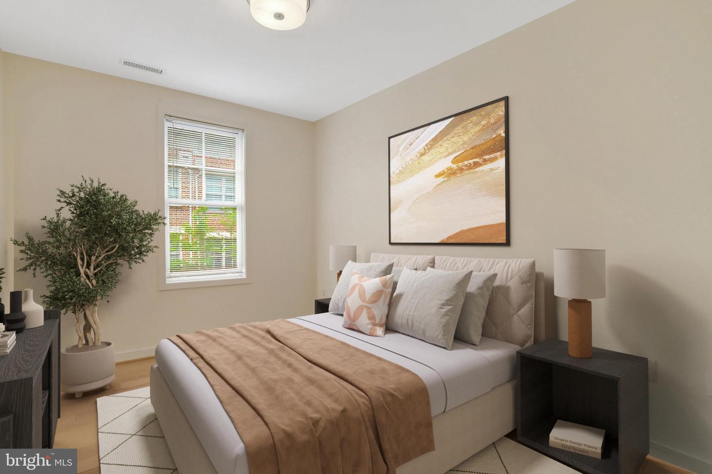 181 E REED AVE #204, ALEXANDRIA, Virginia 22305, 2 Bedrooms Bedrooms, 4 Rooms Rooms,2 BathroomsBathrooms,Residential,For sale,181 E REED AVE #204,VAAX2049640 MLS # VAAX2049640