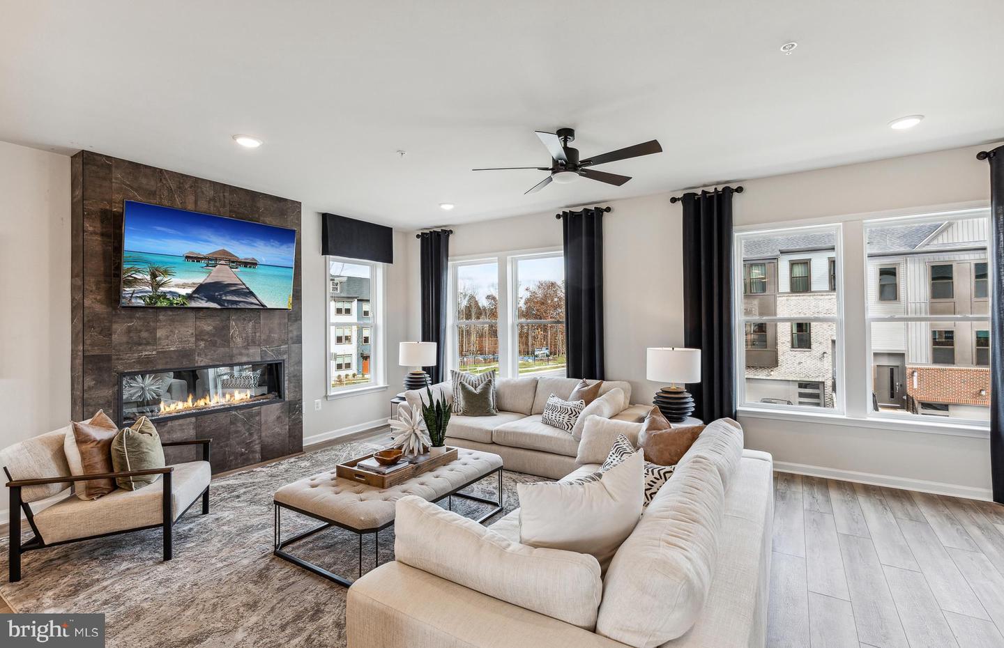 18315 FOX CROSSING TER, LEESBURG, Virginia 20176, 4 Bedrooms Bedrooms, ,4 BathroomsBathrooms,Residential,For sale,18315 FOX CROSSING TER,VALO2106776 MLS # VALO2106776