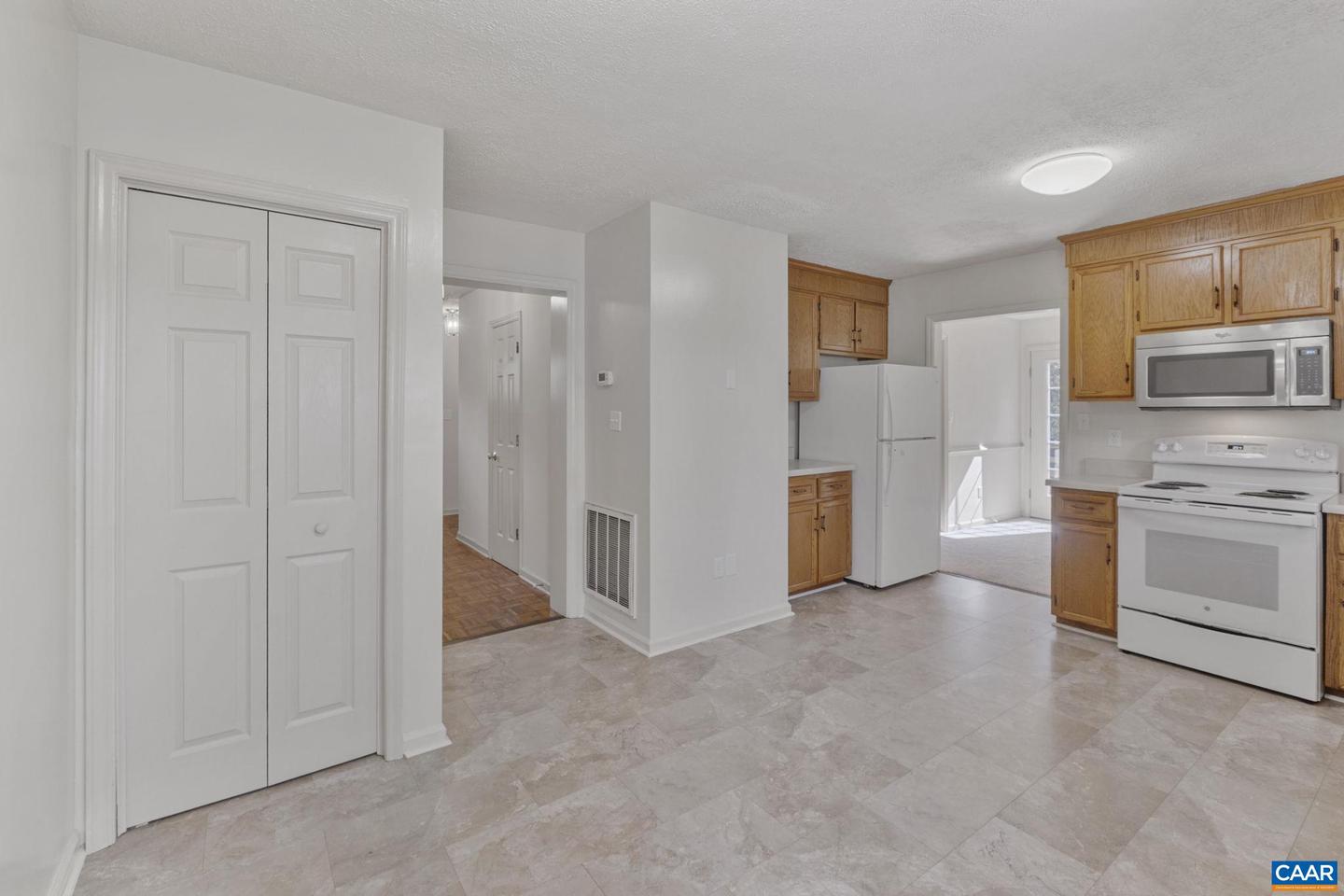 110 BRANDYWINE CT #110, CHARLOTTESVILLE, Virginia 22901, 3 Bedrooms Bedrooms, ,2 BathroomsBathrooms,Residential,For sale,110 BRANDYWINE CT #110,668943 MLS # 668943