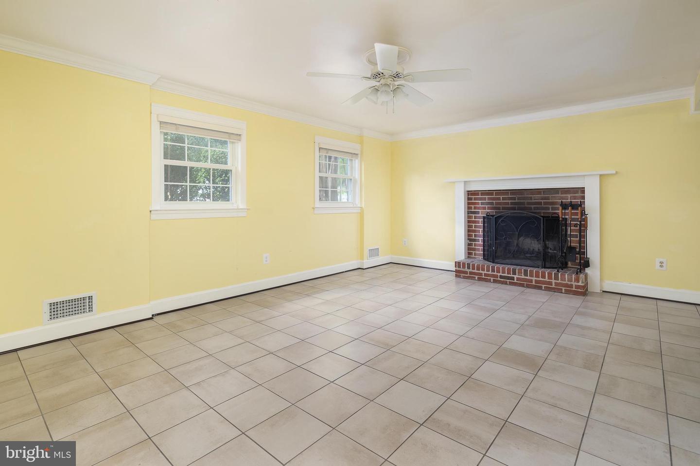 3017 BATTERSEA LN, ALEXANDRIA, Virginia 22309, 4 Bedrooms Bedrooms, ,3 BathroomsBathrooms,Residential,For sale,3017 BATTERSEA LN,VAFX2267166 MLS # VAFX2267166