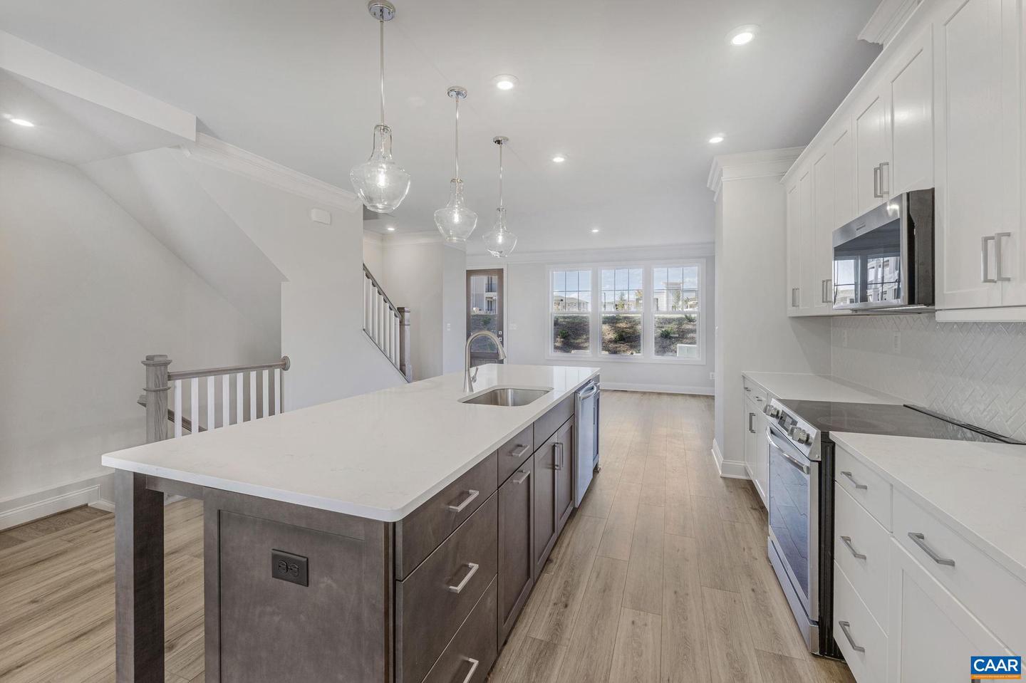 39A LINDLEY PL, CHARLOTTESVILLE, Virginia 22901, 3 Bedrooms Bedrooms, ,2 BathroomsBathrooms,Residential,For sale,39A LINDLEY PL,668949 MLS # 668949