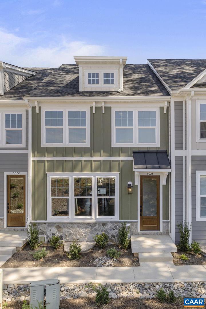 39A LINDLEY PL, CHARLOTTESVILLE, Virginia 22901, 3 Bedrooms Bedrooms, ,2 BathroomsBathrooms,Residential,For sale,39A LINDLEY PL,668949 MLS # 668949