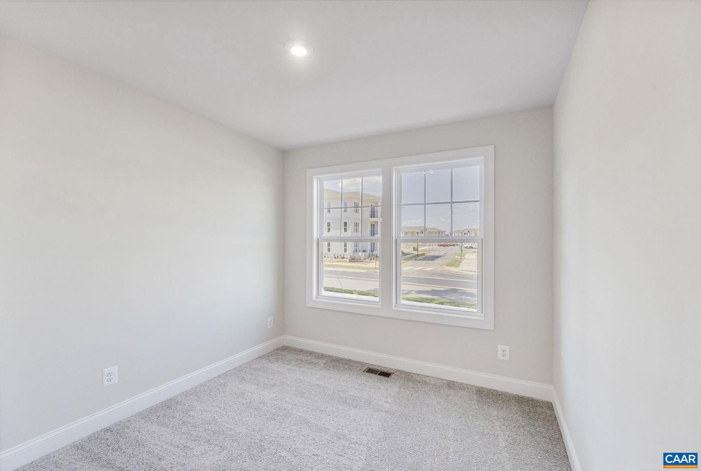 39A LINDLEY PL, CHARLOTTESVILLE, Virginia 22901, 3 Bedrooms Bedrooms, ,2 BathroomsBathrooms,Residential,For sale,39A LINDLEY PL,668949 MLS # 668949