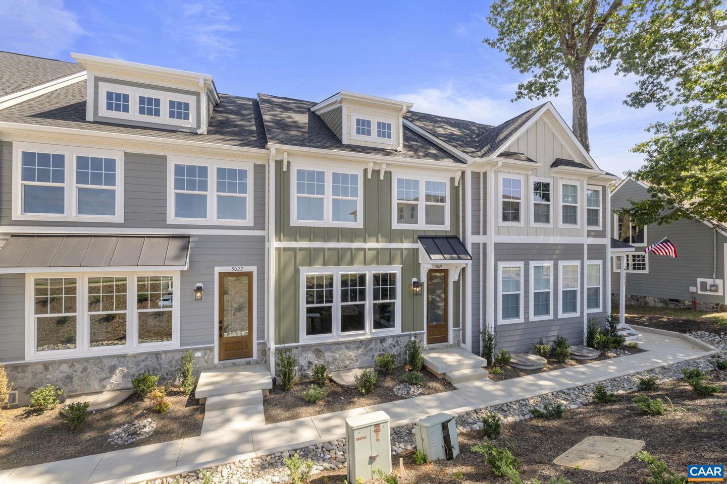 39A LINDLEY PL, CHARLOTTESVILLE, Virginia 22901, 3 Bedrooms Bedrooms, ,2 BathroomsBathrooms,Residential,For sale,39A LINDLEY PL,668949 MLS # 668949