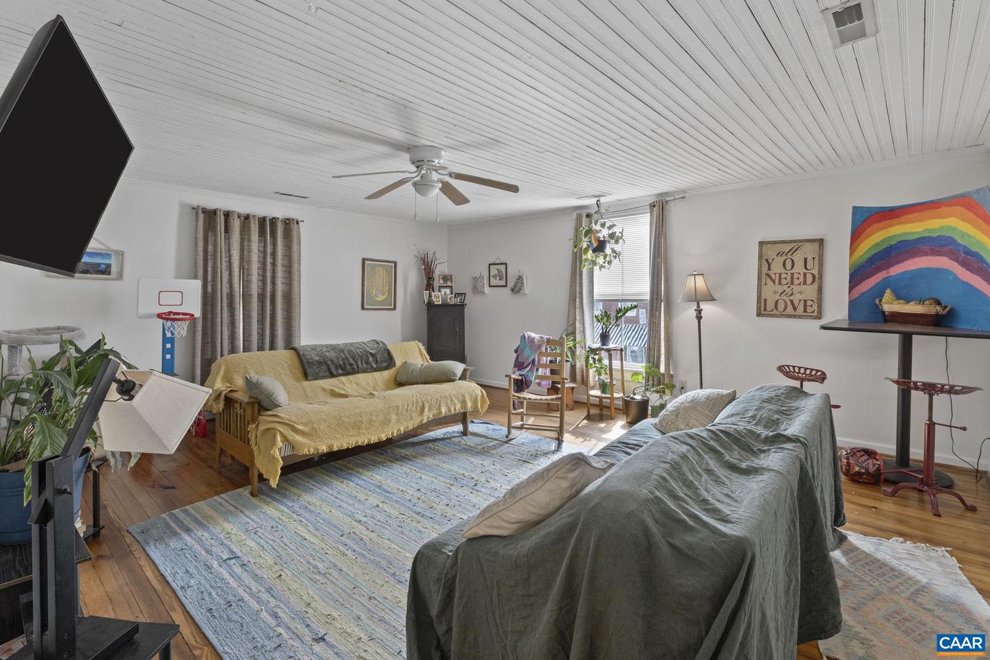 485 VALLEY ST, SCOTTSVILLE, Virginia 24590, 2 Bedrooms Bedrooms, ,2 BathroomsBathrooms,Residential,For sale,485 VALLEY ST,668956 MLS # 668956