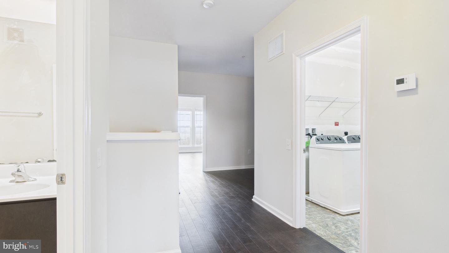 20603 GEDDES TER, ASHBURN, Virginia 20147, 3 Bedrooms Bedrooms, ,2 BathroomsBathrooms,Residential,For sale,20603 GEDDES TER,VALO2106830 MLS # VALO2106830