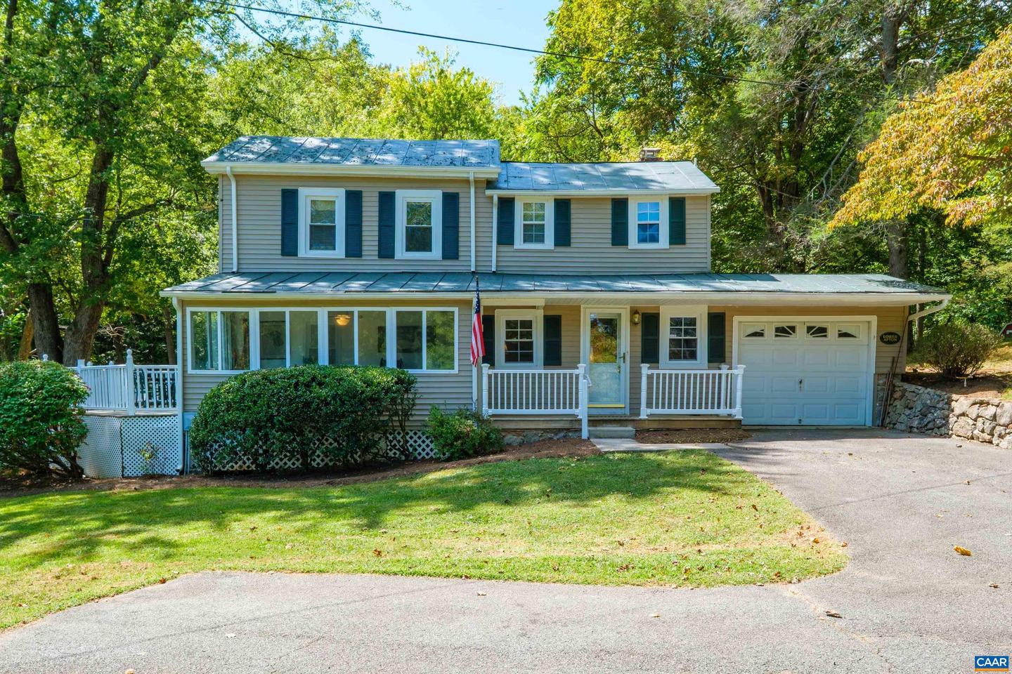 299 SUNRISE DR, AFTON, Virginia 22920, 4 Bedrooms Bedrooms, ,3 BathroomsBathrooms,Residential,For sale,299 SUNRISE DR,668974 MLS # 668974