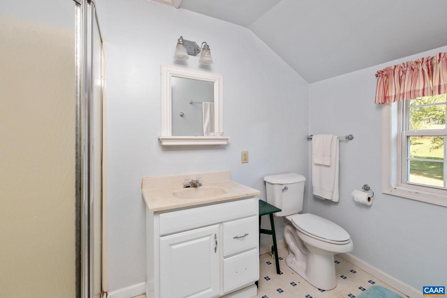 299 SUNRISE DR, AFTON, Virginia 22920, 4 Bedrooms Bedrooms, ,3 BathroomsBathrooms,Residential,For sale,299 SUNRISE DR,668974 MLS # 668974