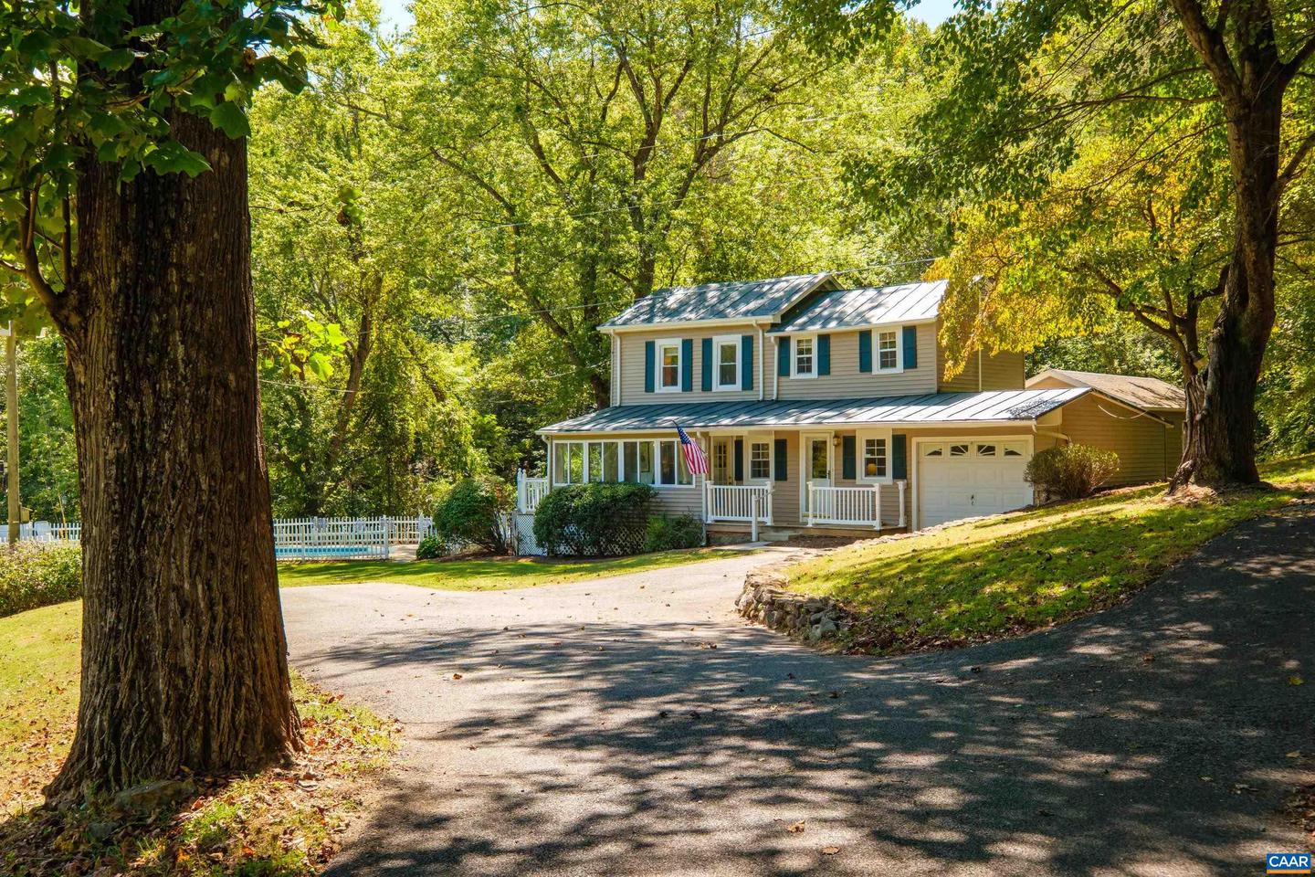 299 SUNRISE DR, AFTON, Virginia 22920, 4 Bedrooms Bedrooms, ,3 BathroomsBathrooms,Residential,For sale,299 SUNRISE DR,668974 MLS # 668974