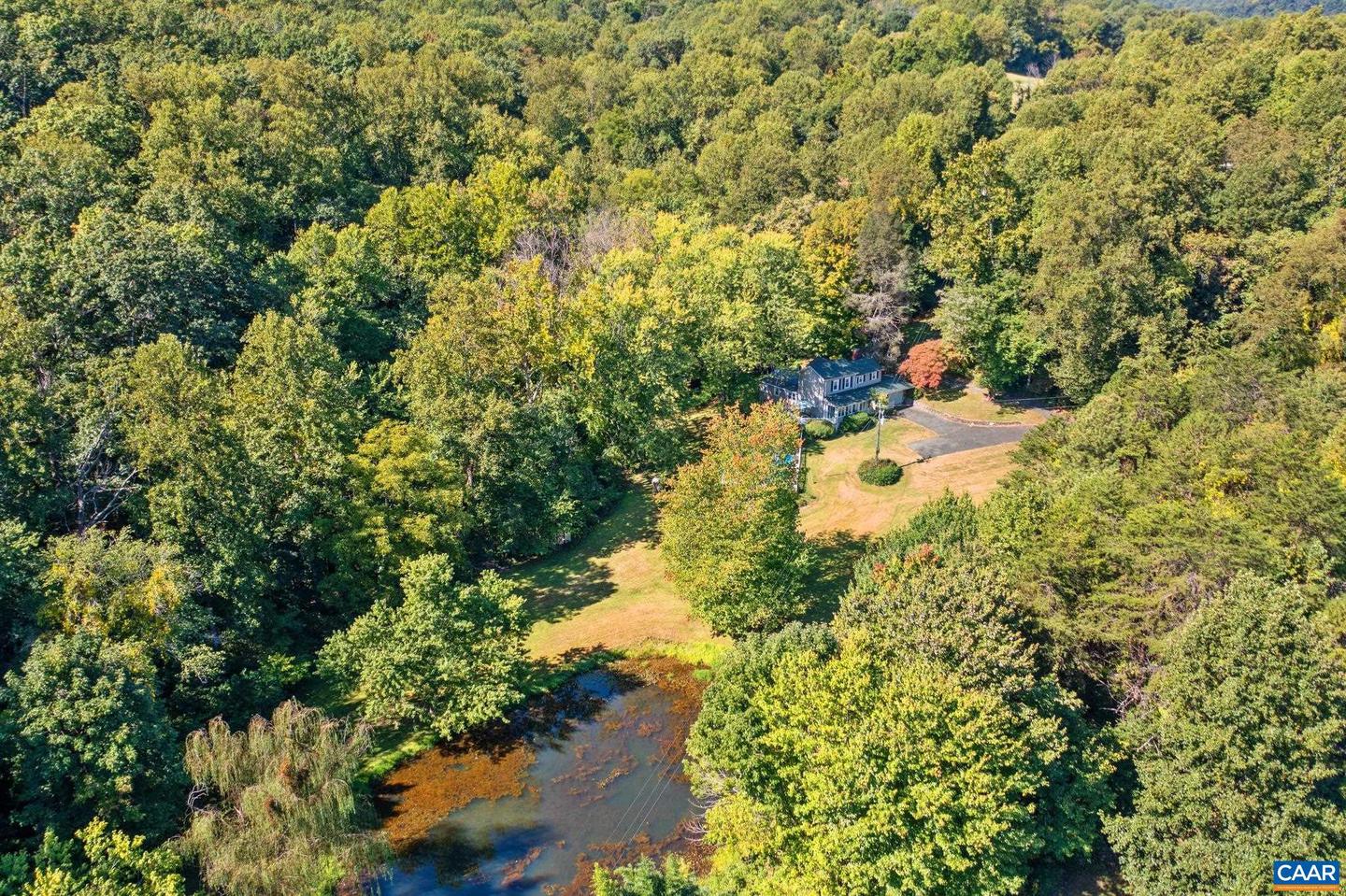 299 SUNRISE DR, AFTON, Virginia 22920, 4 Bedrooms Bedrooms, ,3 BathroomsBathrooms,Residential,For sale,299 SUNRISE DR,668974 MLS # 668974