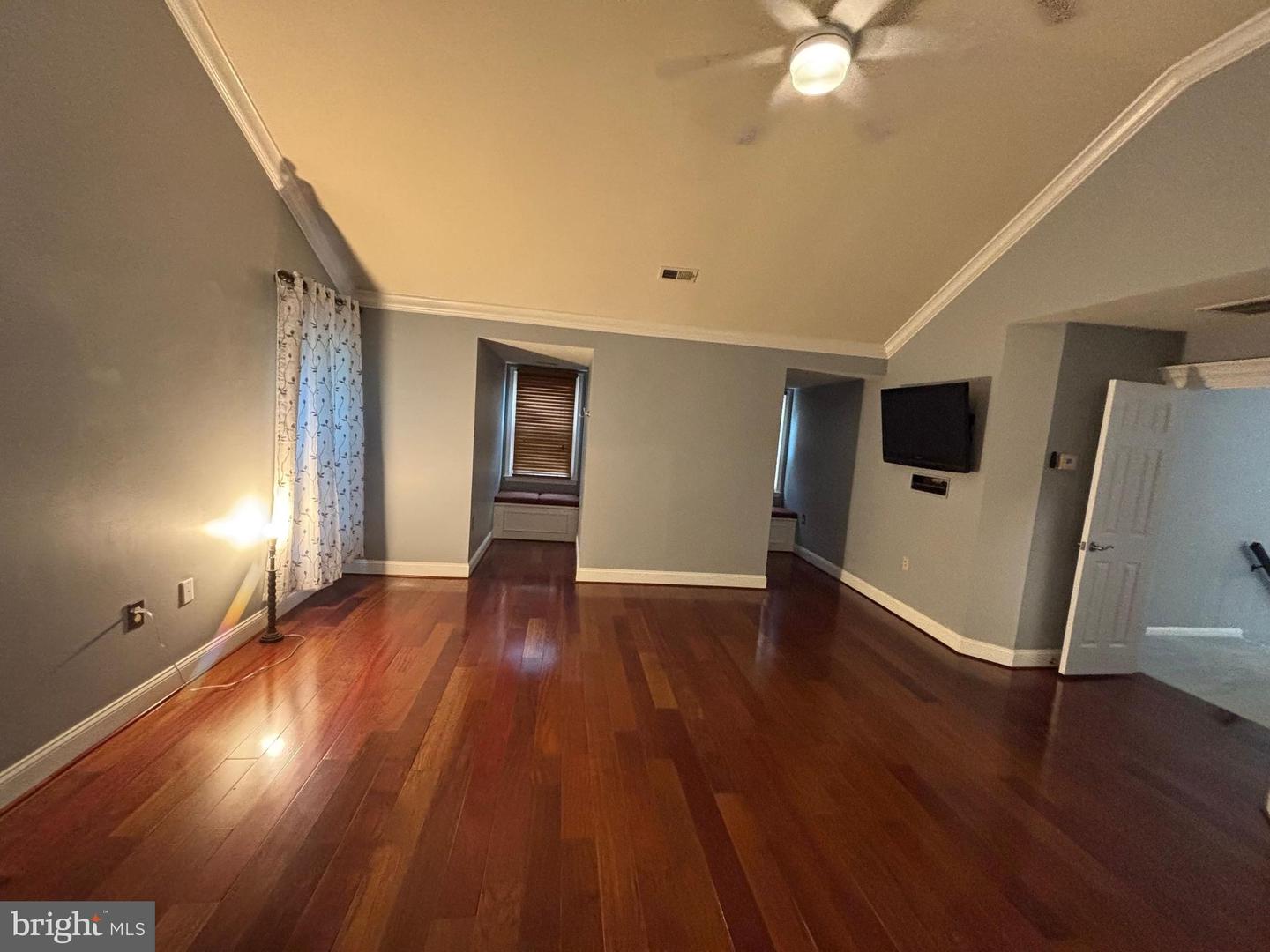 2969 MOTHER WELL CT, HERNDON, Virginia 20171, 5 Bedrooms Bedrooms, ,3 BathroomsBathrooms,Residential,For sale,2969 MOTHER WELL CT,VAFX2267284 MLS # VAFX2267284