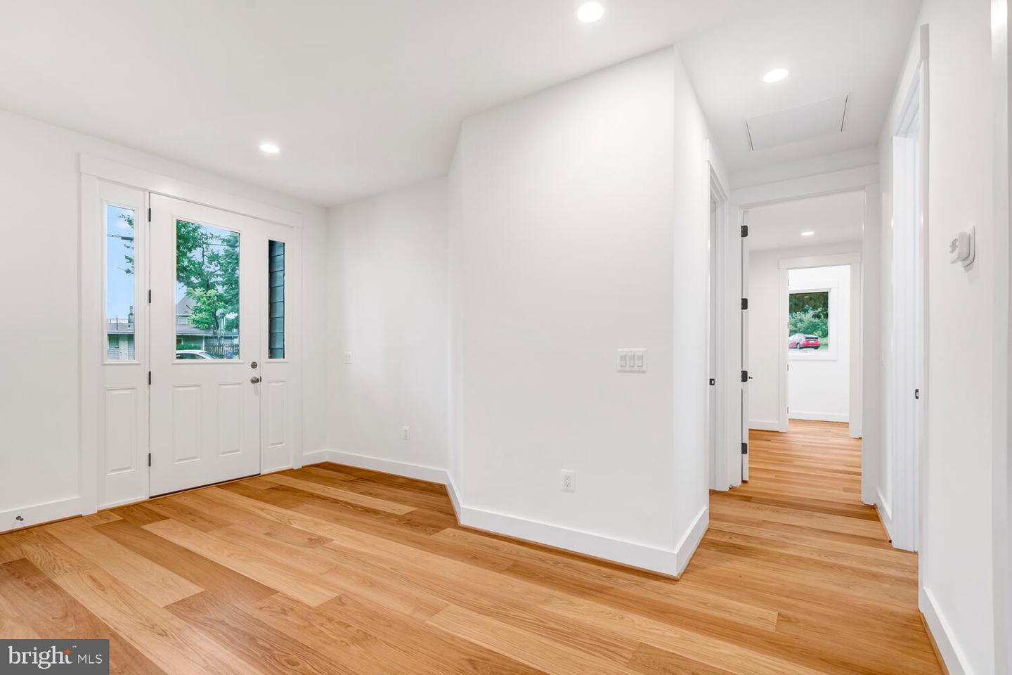 13711 JOYCE RD, WOODBRIDGE, Virginia 22191, 3 Bedrooms Bedrooms, ,3 BathroomsBathrooms,Residential,For sale,13711 JOYCE RD,VAPW2096042 MLS # VAPW2096042