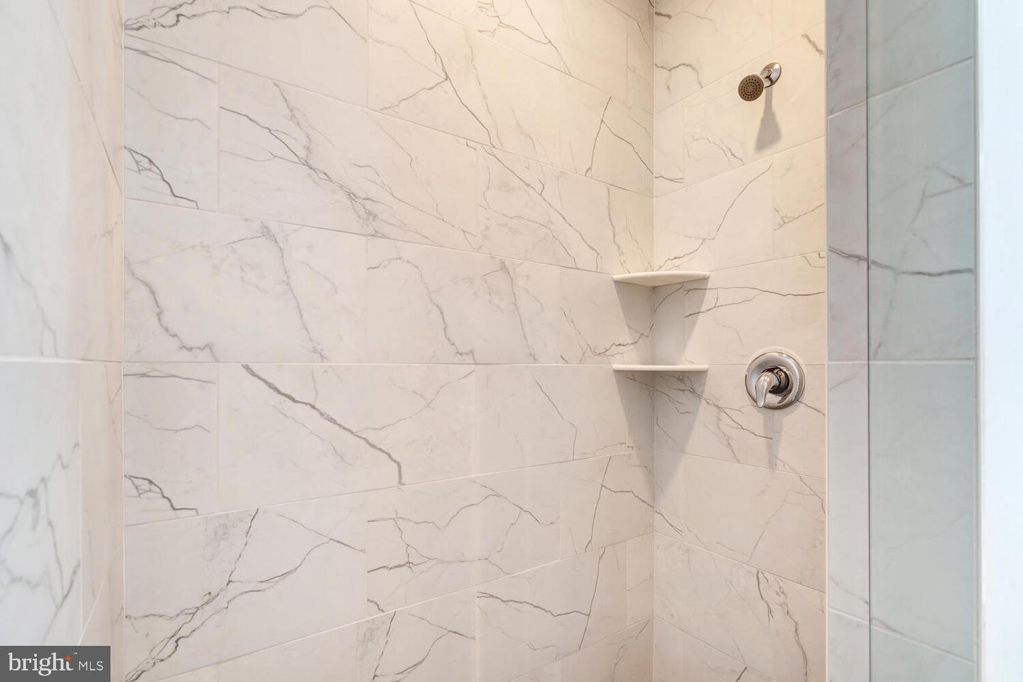 13711 JOYCE RD, WOODBRIDGE, Virginia 22191, 3 Bedrooms Bedrooms, ,3 BathroomsBathrooms,Residential,For sale,13711 JOYCE RD,VAPW2096042 MLS # VAPW2096042