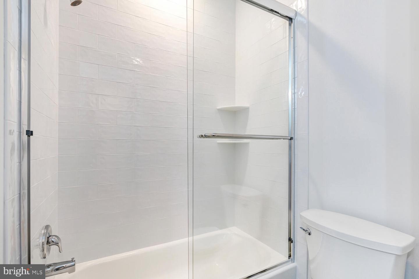 13711 JOYCE RD, WOODBRIDGE, Virginia 22191, 3 Bedrooms Bedrooms, ,3 BathroomsBathrooms,Residential,For sale,13711 JOYCE RD,VAPW2096042 MLS # VAPW2096042