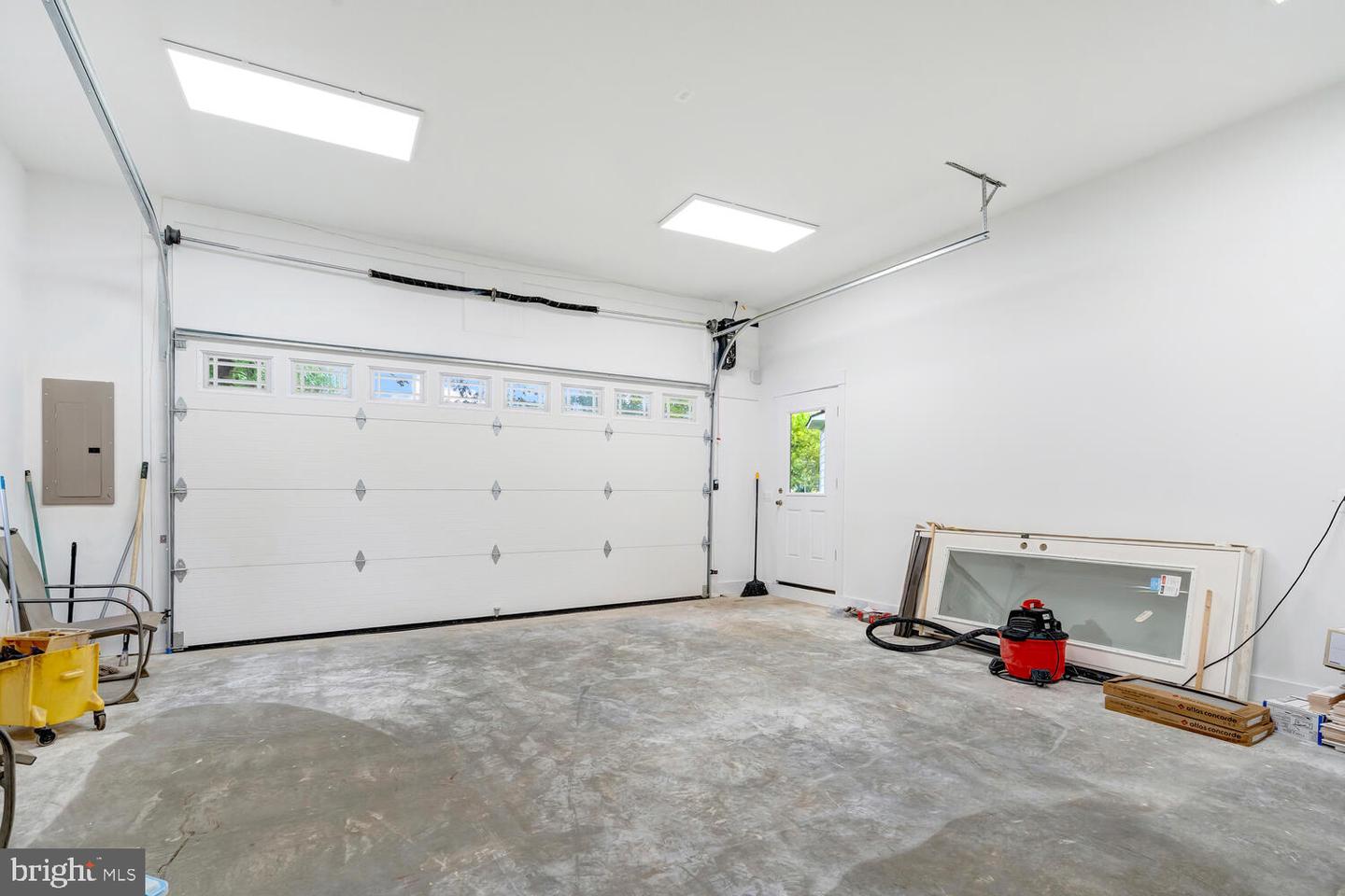 13711 JOYCE RD, WOODBRIDGE, Virginia 22191, 3 Bedrooms Bedrooms, ,3 BathroomsBathrooms,Residential,For sale,13711 JOYCE RD,VAPW2096042 MLS # VAPW2096042